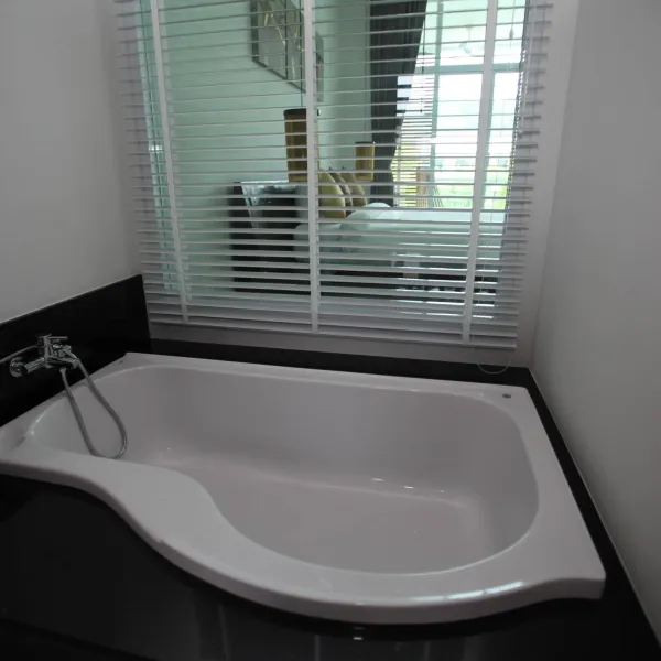 Property image - gallery 13