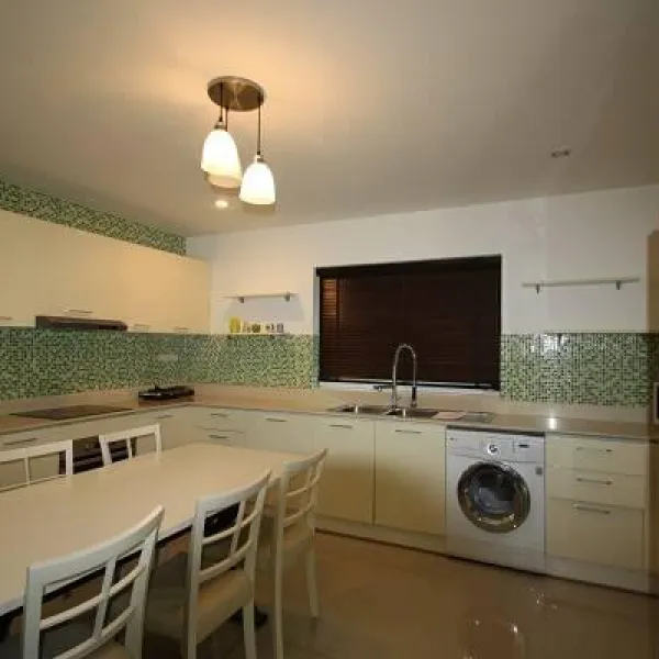 Property image - gallery 8