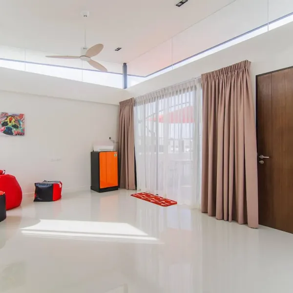 Property image - gallery 37