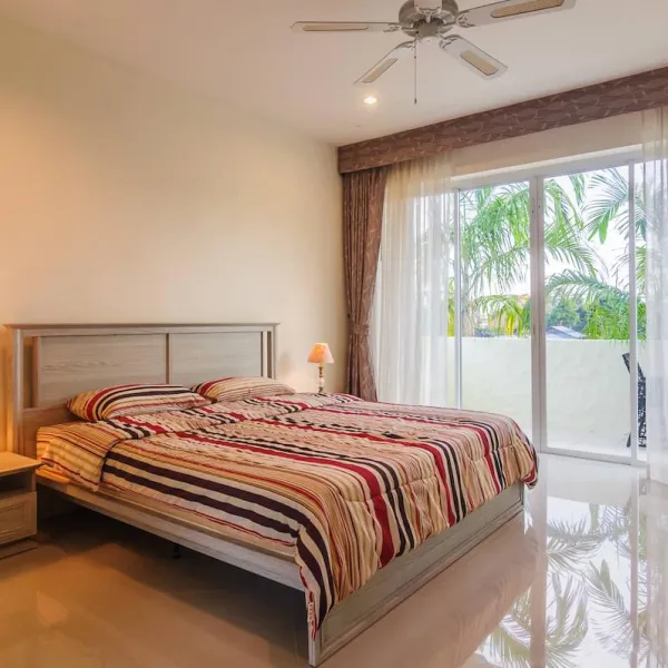 Property image - gallery 38