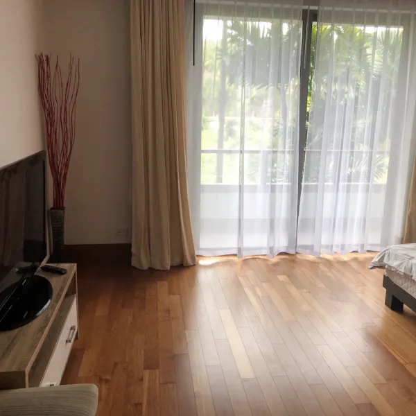 Property image - gallery 13