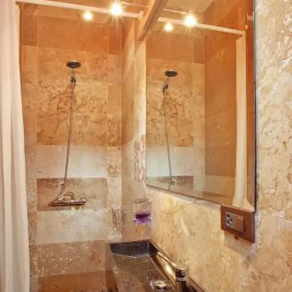 Property image - gallery 17