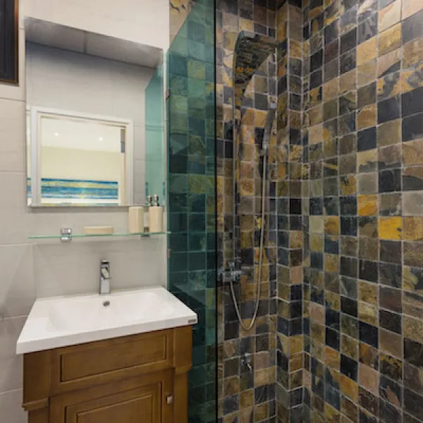 Property image - gallery 13