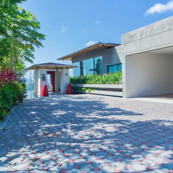 Property image - gallery 33