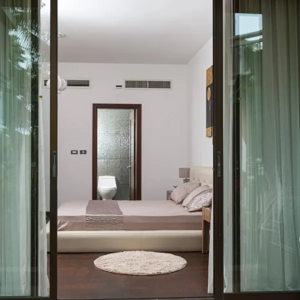 Property image - gallery 7