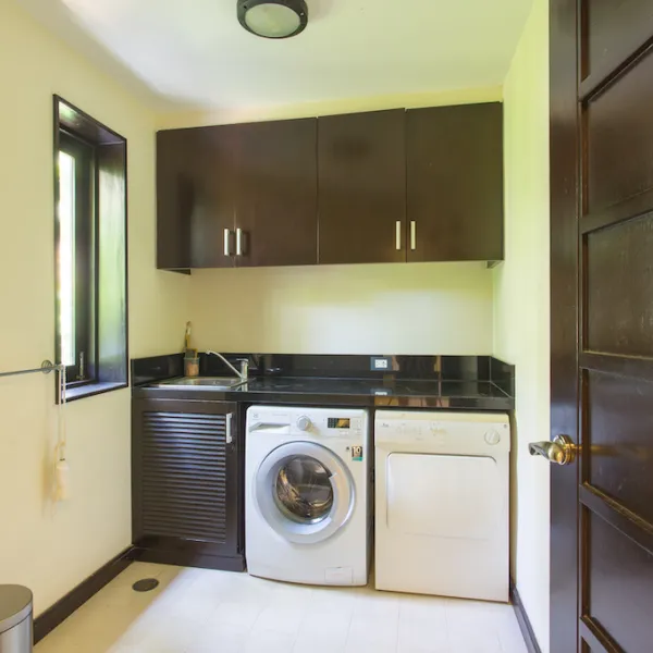 Property image - gallery 12