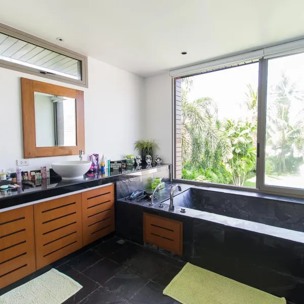 Property image - gallery 25