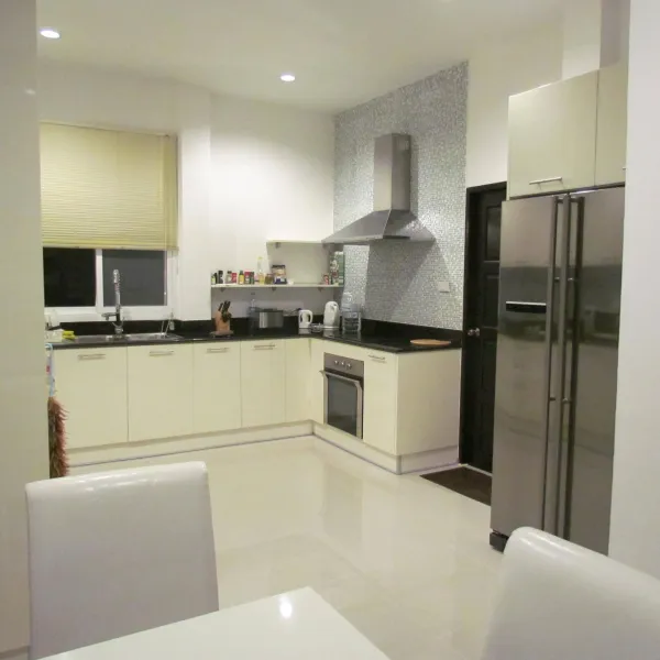 Property image - gallery 6