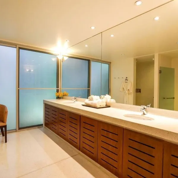 Property image - gallery 29