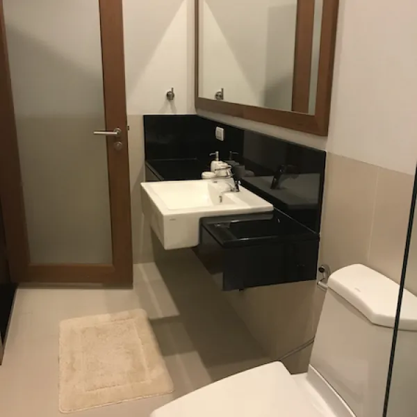 Property image - gallery 36