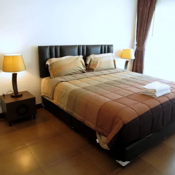 Property image - gallery 13