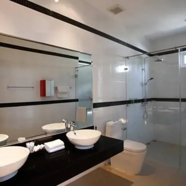 Property image - gallery 9