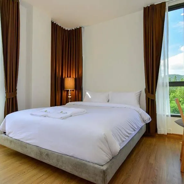 Property image - gallery 9