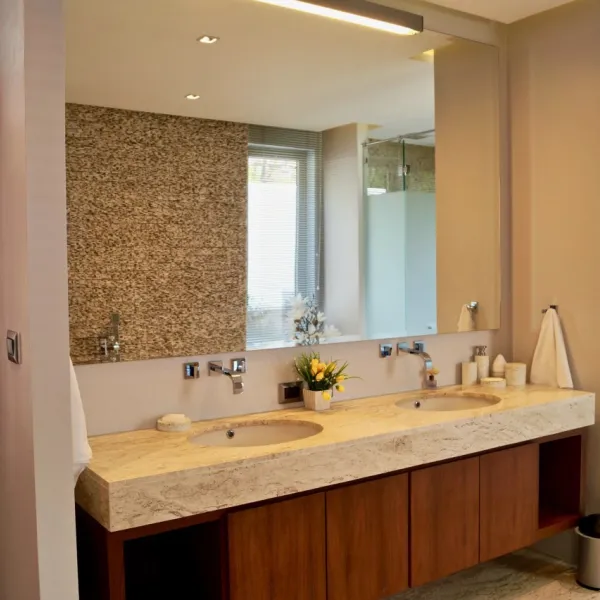 Property image - gallery 44