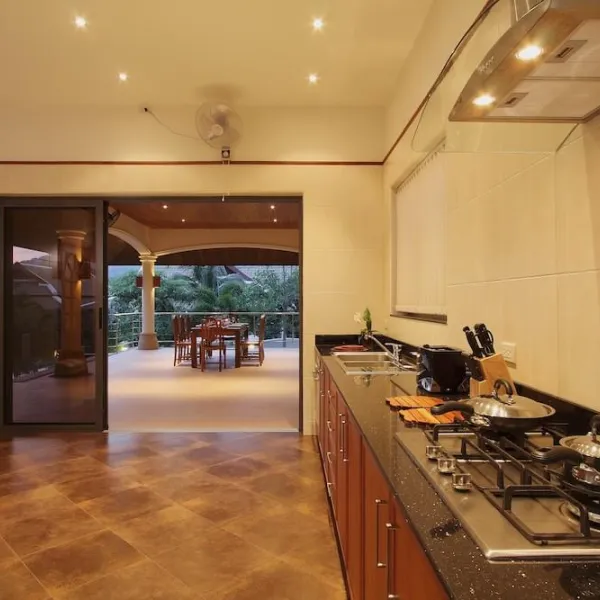 Property image - gallery 12