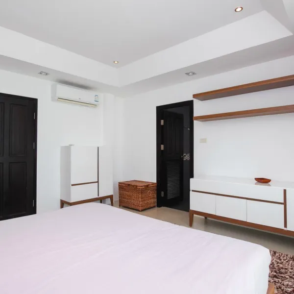 Property image - gallery 38